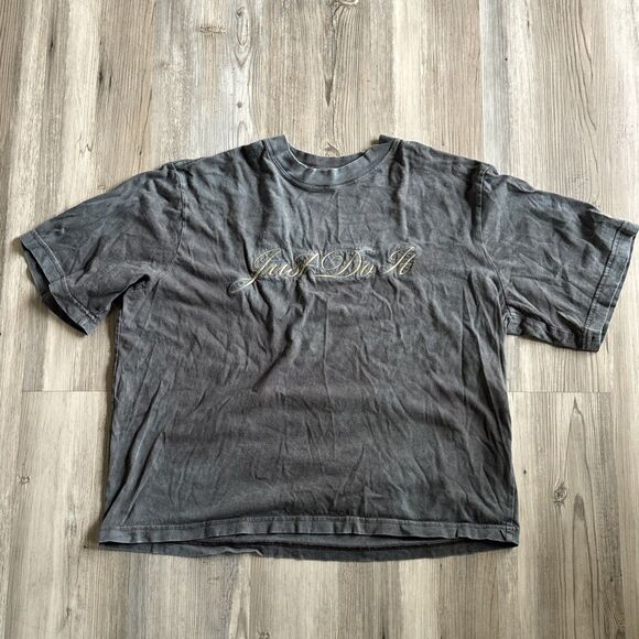 Nike Just Do It Embroidered Oversized Cropped T Shirt Size Small - Picture 1 of 7